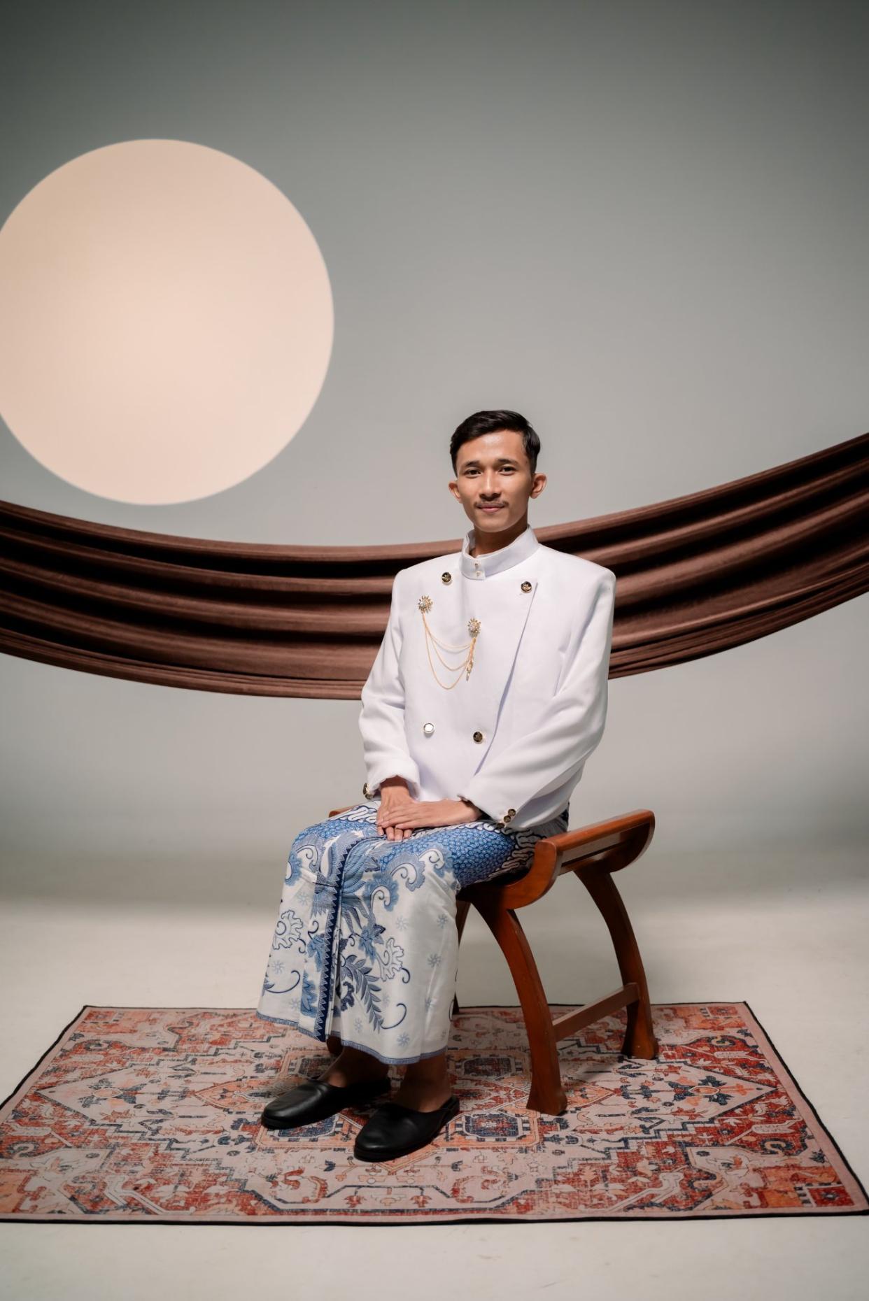 Momen perjalanan Hikmah dan Teguh